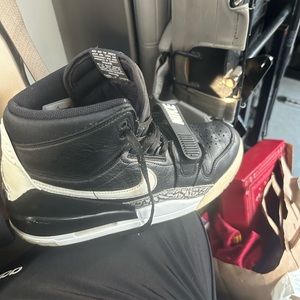 Jordan Legacy 312 used close to new for sale at a discount price.